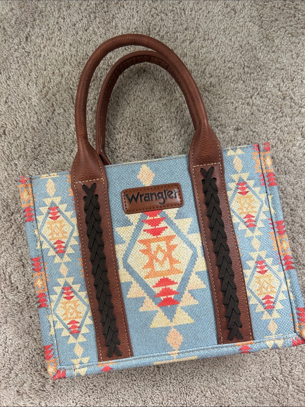 Wrangler Light Blue Aztec Tote with Brown Leather Trim and Patterned Strap - Picture 4 of 5